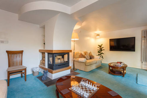 Cameron House Bed & Breakfast