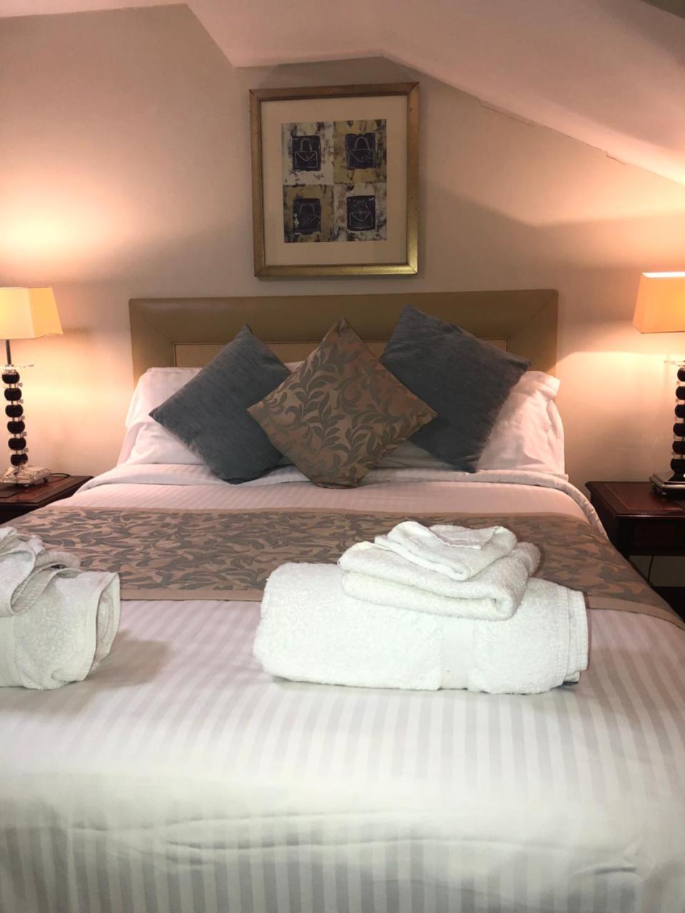 Cameron House Bed & Breakfast